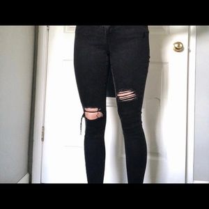 Old Navy Black Distressed Skinny Jeans